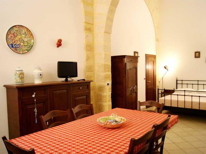 Bed and Breakfast Federico II Brindisi Esterno foto