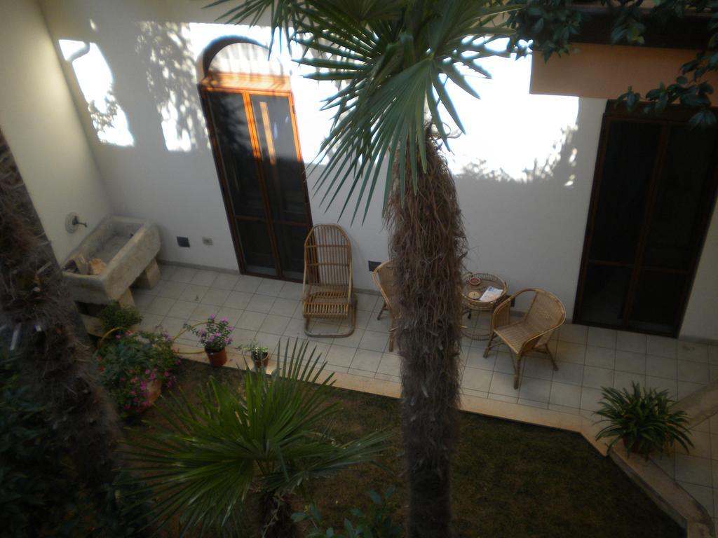 Bed and Breakfast Federico II Brindisi Esterno foto